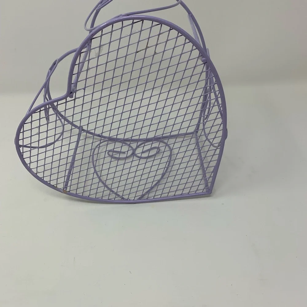 Lavender Heart-Shaped Wire Basket